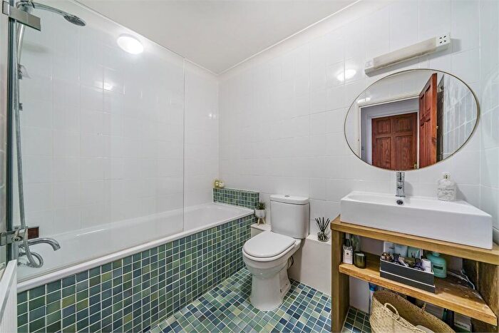 1 Bedroom Flat To Rent In Rectory Road, Beckenham, BR3