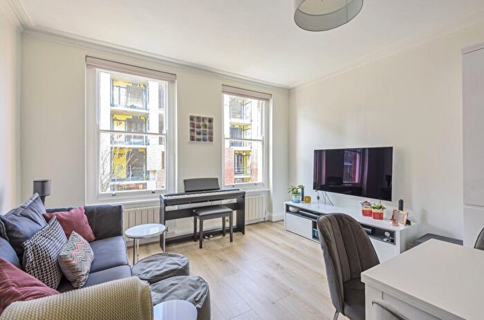 2 Bedroom Flat To Rent In Shroton Street, Marylebone, London, NW1