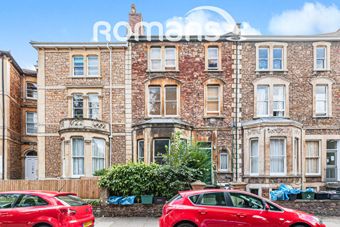 2 Bedroom Flat To Rent In Whatley Road, Bristol, BS8