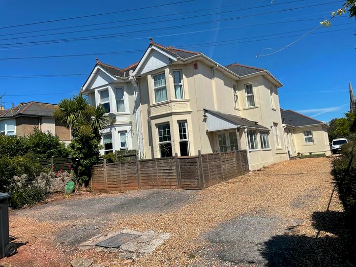 4 Bedroom End Of Terrace House To Rent In Westhill Road, Torquay, TQ1