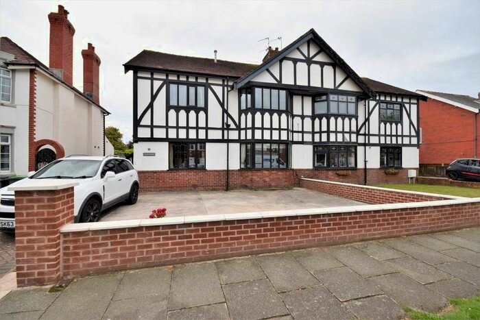 1 Bedroom Flat To Rent In Albany Avenue, Blackpool, Lancashire, FY4