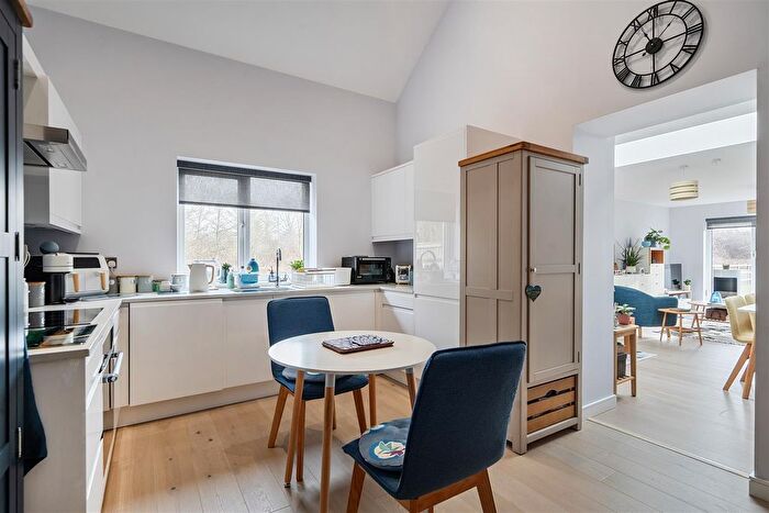 2 Bedroom Bungalow For Sale In Bell Lane, Smarden, Ashford, TN27