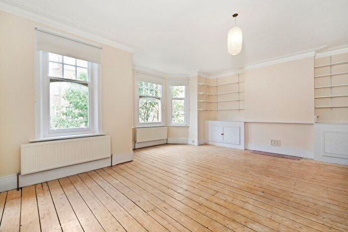 1 Bedroom Flat To Rent In Glenmore Road, London, NW3