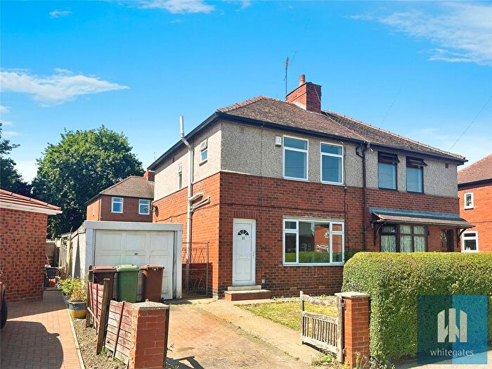 3 Bedroom Semi-Detached House For Sale In Doncaster Road Estate, Ackworth, Pontefract, WF7
