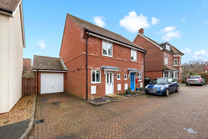 2 Bedroom Semi-Detached House For Sale In Stanier Street, Hailsham, BN27