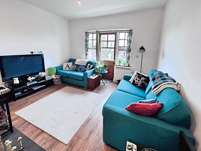 1 Bedroom House To Rent In Hillcrest Road, Hythe, CT21