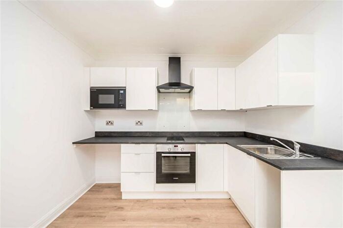 1 Bedroom Flat To Rent In Lewisham Road, London, SE13