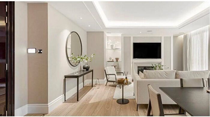 3 Bedroom Property To Rent In Ebury Square, London, SW1W