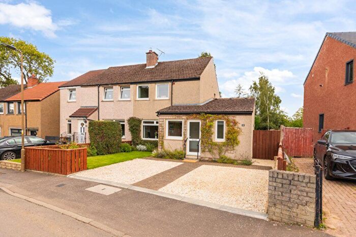 3 Bedroom Semi-Detached Villa For Sale In Dolphin Avenue, Edinburgh, EH14