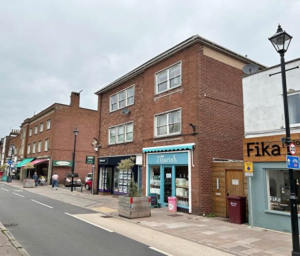 Studio To Rent In Magdalen Road, Exeter, EX2