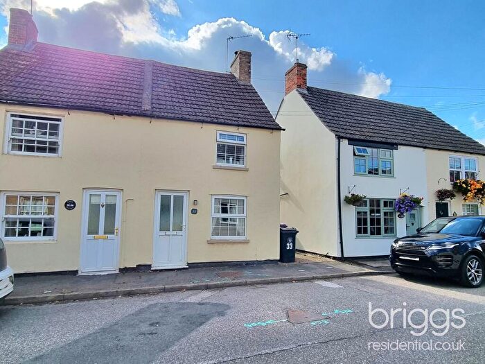 2 Bedroom Cottage For Sale In Church Street, Deeping St James, Market Deeping, PE6