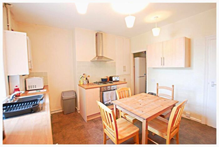 4 Bedroom Terraced House To Rent In Nairn Street, Crookes, S10