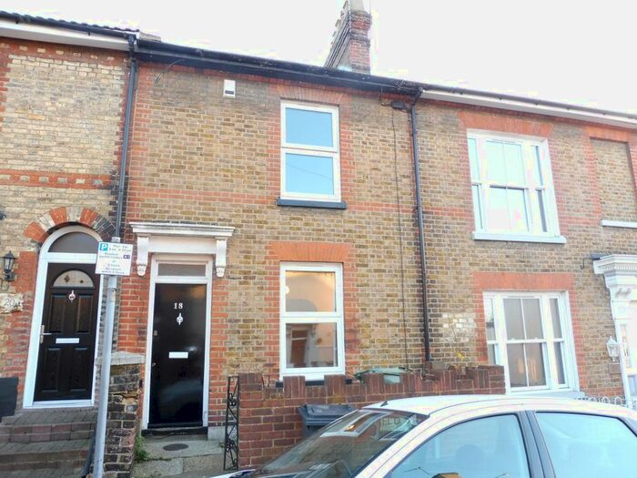 2 Bedroom Property To Rent In Perryfield Street, Maidstone, ME14