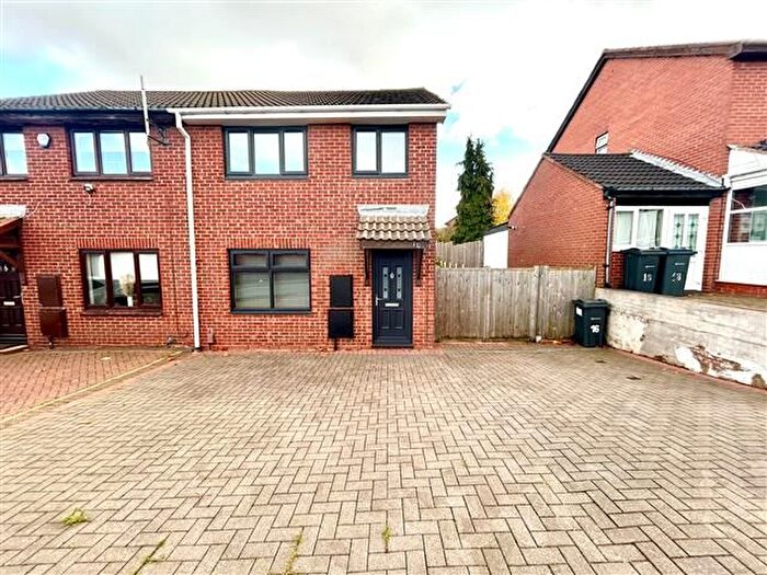 3 Bedroom Property To Rent In Osler Street, Edgbaston, Birmingham, B16