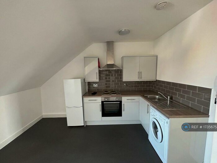 1 Bedroom Flat To Rent In London Road, Portsmouth, PO2