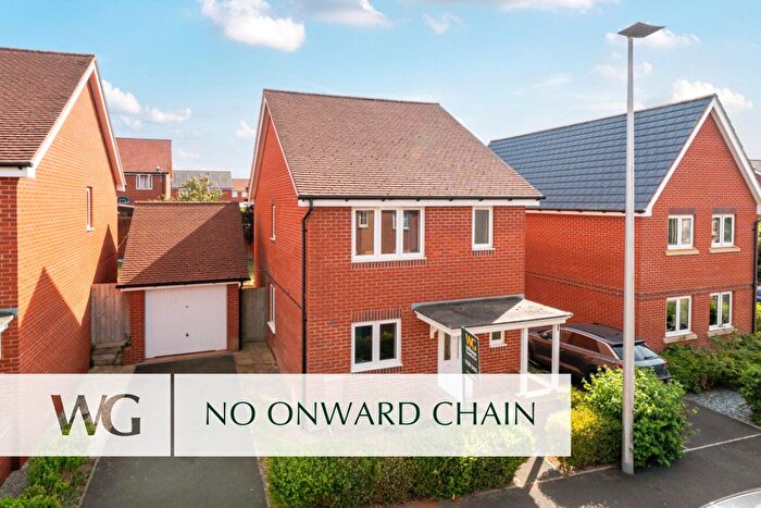 3 Bedroom Detached House For Sale In Cranbrook, Exeter, EX5