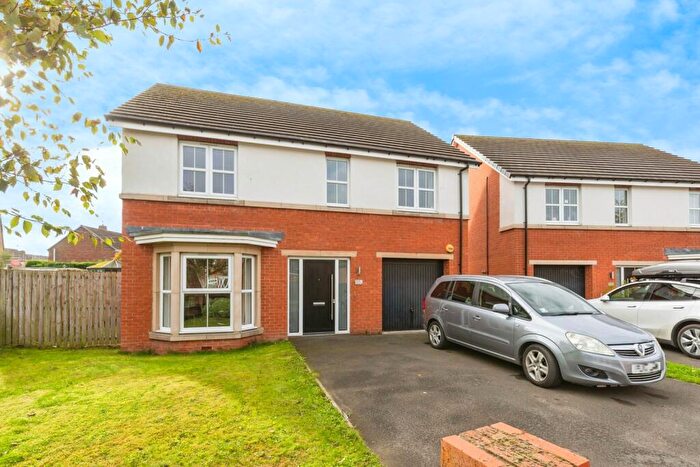 4 Bedroom House To Rent In High Carr Close, Framwellgate Moor, DH1