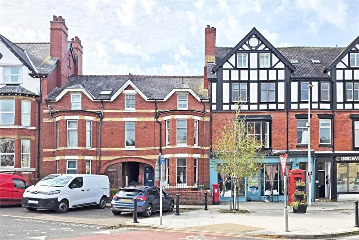 6 Bedroom Terraced House For Sale In Grosvenor Road, Llandrindod Wells, Powys, LD1