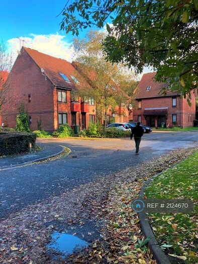 1 Bedroom Flat To Rent In Turnpike Lane, Sutton, SM1