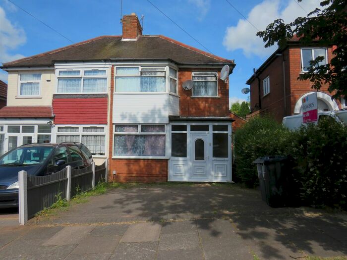 3 Bedroom SemiDetached House For Sale In Rockford Road, Great Barr