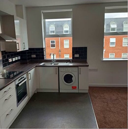 2 Bedroom Flat To Rent In London Road, Camberley, GU15