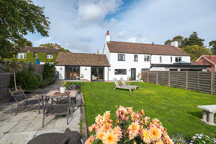 3 Bedroom Semi-Detached House For Sale In Pheasant Cottage, Keyston, Cambridgeshire, PE28