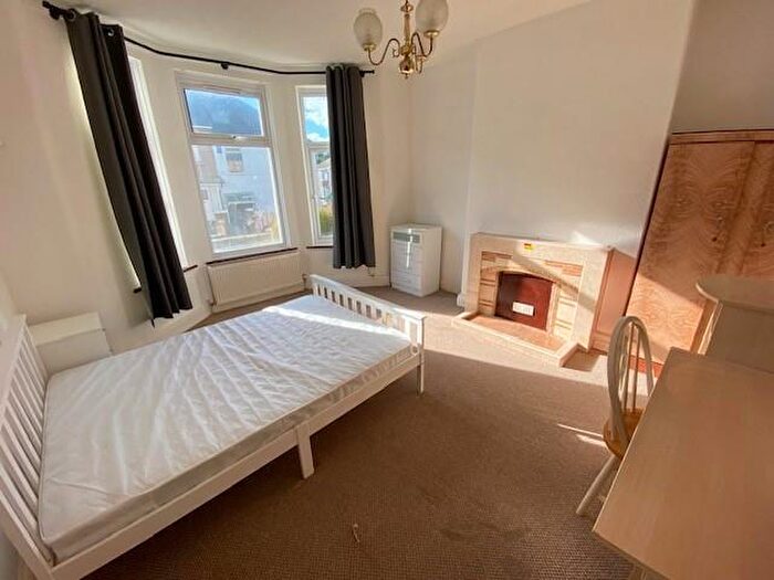 4 Bedroom House To Rent In Green Park Avenue, Plymouth, PL4