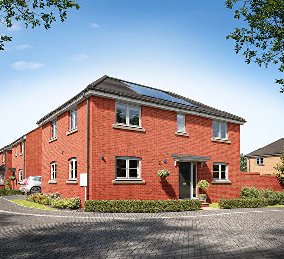 4 Bedroom Detached House For Sale In Poppyfields Linden Homes Sales Office, Irthlingborough Road, Wellingborough, NN8