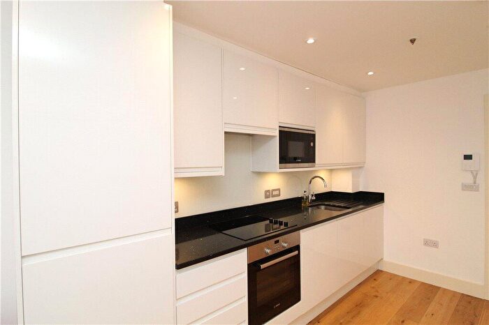 1 Bedroom Apartment To Rent In High Street, Croydon, CR0