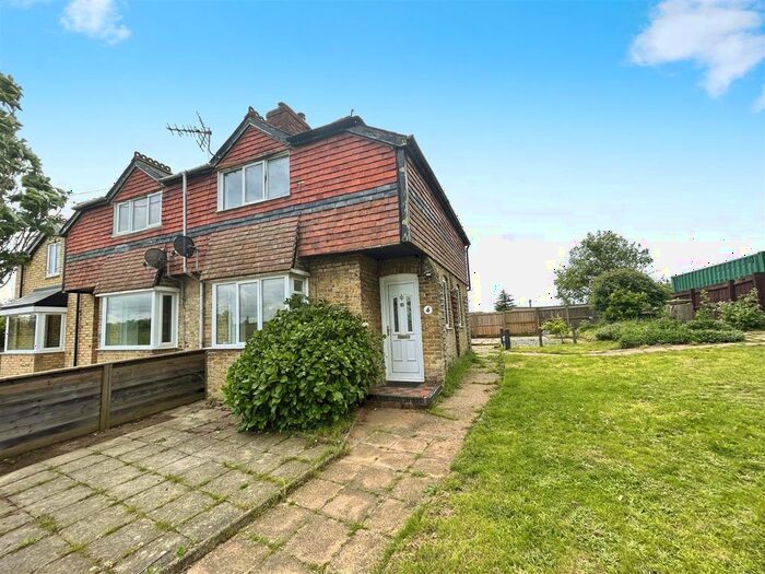3 Bedroom End Of Terrace House To Rent In Denstead Lane, Chartham Hatch, Canterbury, CT4