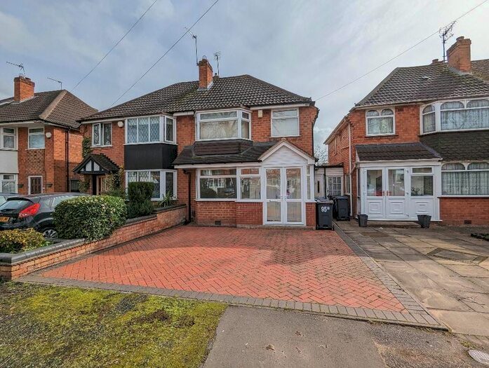 3 Bedroom Semi-Detached House To Rent In Hodge Hill Road, Chelmsley Wood, Birmingham, B34