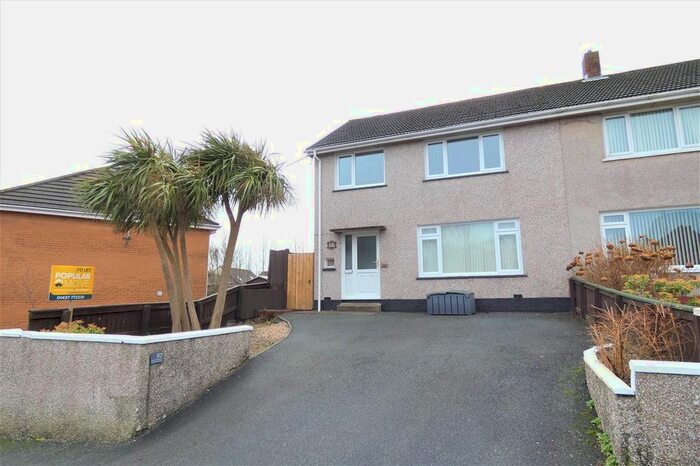 3 Bedroom Semi-Detached House To Rent In Baring Gould Close, Haverfordwest, SA61
