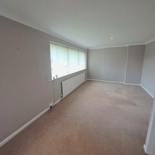 2 Bedroom Detached Bungalow To Rent In Common Road, Thorpe Salvin, S80