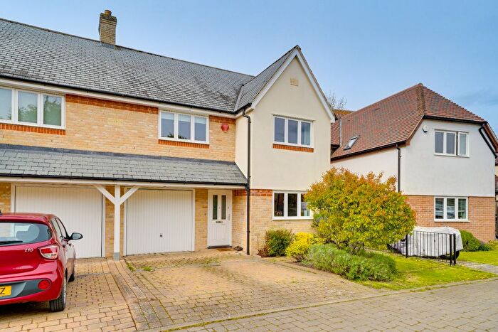 3 Bedroom Semi-Detached House For Sale In Rupert Neve Close, Melbourn, Royston, SG8