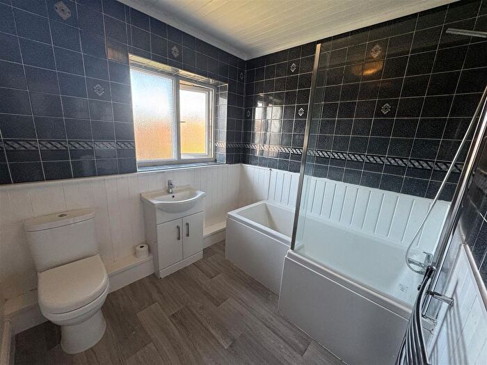 3 Bedroom Property To Rent In Dickson Hey, New Longton, PR4