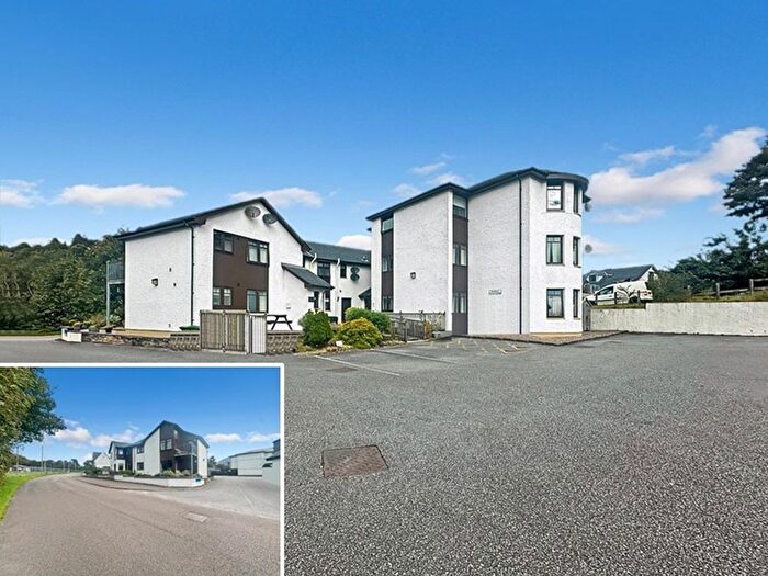 2 Bedroom Flat For Sale In Banavie, Fort William, Inverness-Shire, Highland, PH33