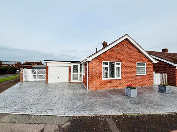 2 Bedroom Detached Bungalow For Sale In Birch Grove, Bowerhill, Melksham, SN12