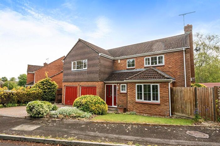 5 Bedroom Detached House For Sale In Merrifield Road, Ford, SP4