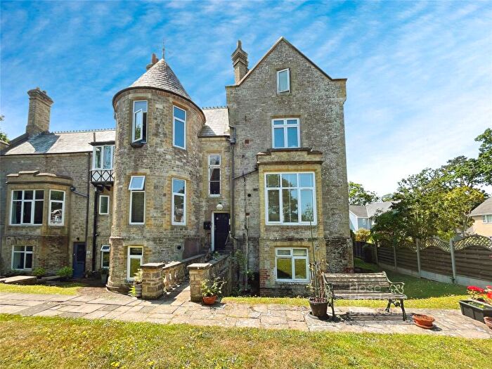 1 Bedroom Apartment For Sale In Wellwood Glade, Ryde, Isle Of Wight, PO33