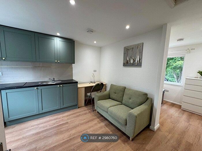 1 Bedroom Studio To Rent In Harborne, Birmingham, B17
