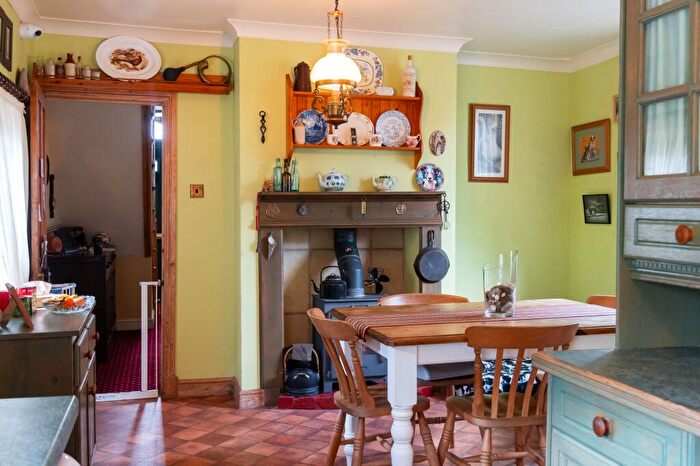 4 Bedroom Detached House For Sale In Loughborough Road, Coleorton, LE67