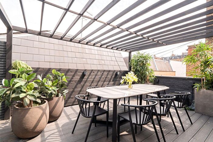 2 Bedroom Flat To Rent In Dunworth Mews, Notting Hill, W11