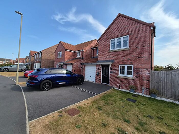 3 Bedroom Detached House For Sale In Mustang Road, Seamer, YO12