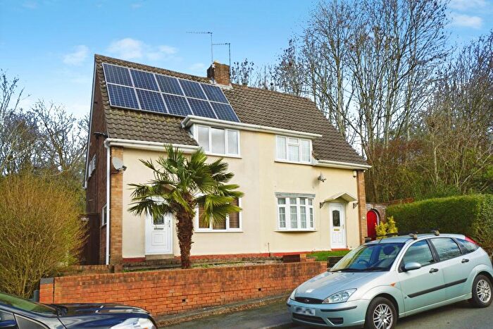 2 Bedroom Semi Detached House For Sale In Langstone Road, Russells Hall, Dudley, DY1