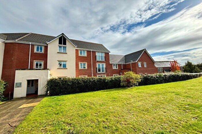 2 Bedroom Flat To Rent In Hamlet Way, Stratford-Upon-Avon, CV37