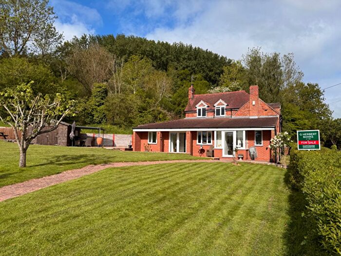5 Bedroom Detached House For Sale In Honey Stile Cottage, Orleton, Stanford Bridge, WR6