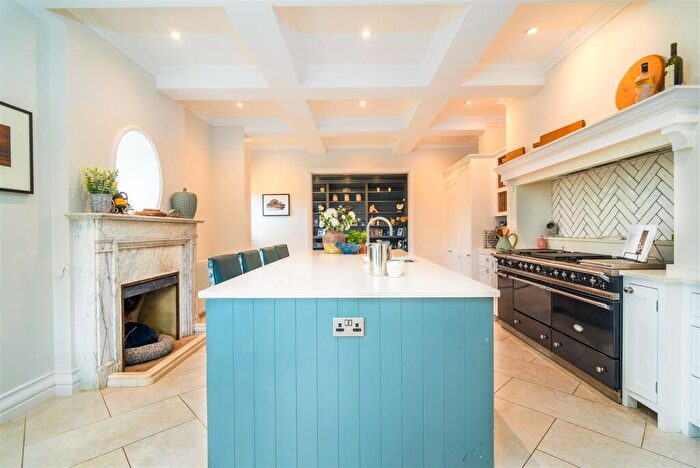 9 Bedroom Detached House For Sale In Bembridge, PO35