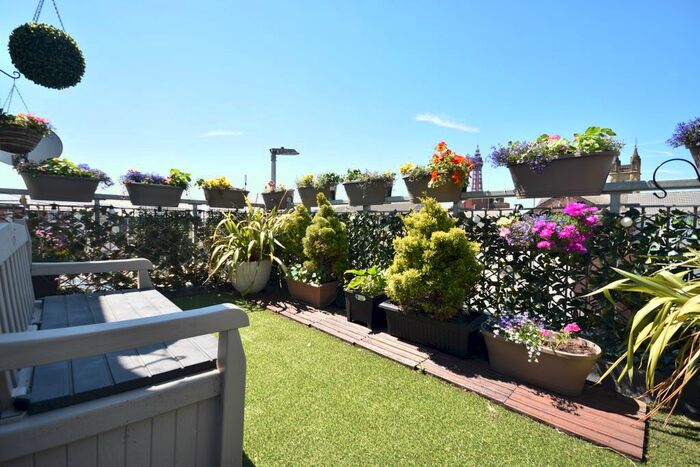 1 Bedroom Flat To Rent In King Street, Blackpool, Lancashire, FY1