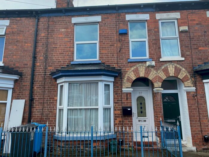 2 Bedroom Terraced House To Rent In Clumber Street, Hull, Yorkshire HU5