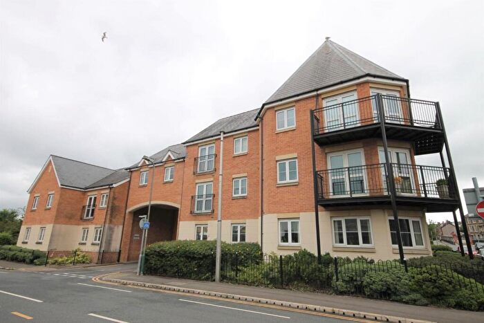 2 Bedroom Flat To Rent In North View Terrace, Caerphilly, CF83